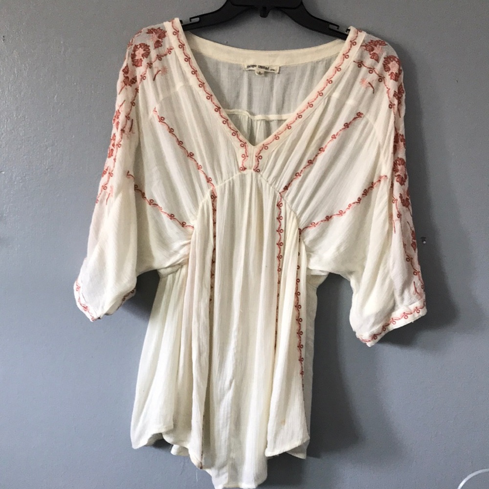Off-white blouse with threading